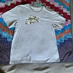 Nike Mens XL grey Tee with camp logo